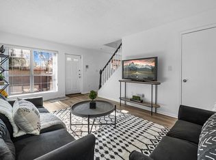 5 Colgate Dr, Newark, NJ 07103