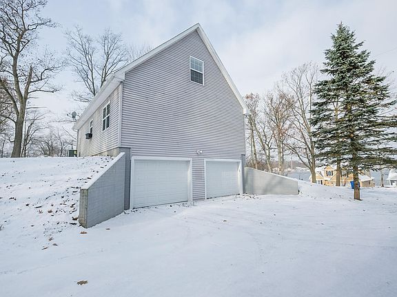 3rd image of 7313 S Crooked Lake Dr