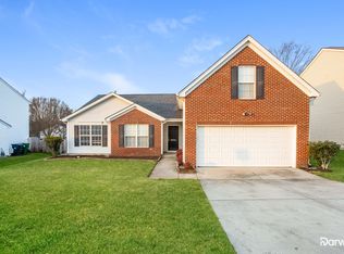 8434 Appledale Dr, Charlotte, NC 28262