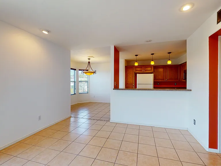 6256 Escondido Dr — Photo 9
