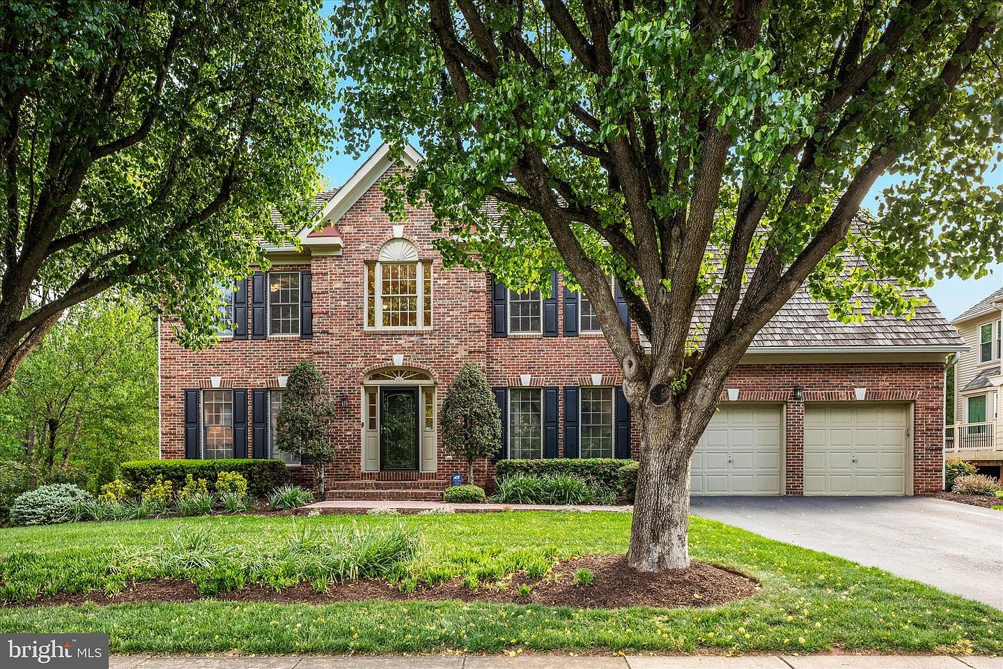 13018 Grey Friars Pl, Herndon, VA 20171 | Zillow