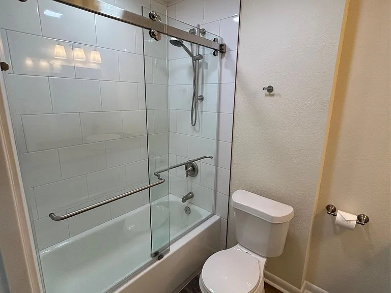 100 Bay Point Dr #8 — Photo 12