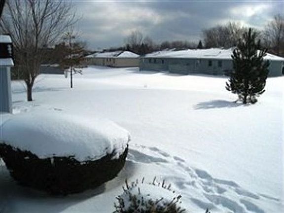 4th image of 354 Northland Dr