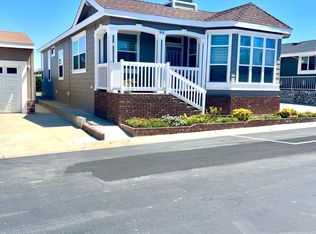 23301 Ridge Route Dr SPACE 94, Laguna Hills, CA 92653