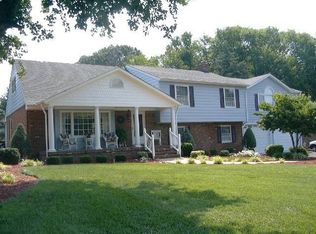 1 Goodward Rd, North Chesterfield, VA 23236