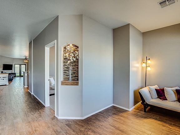 4th image of 3653 W Amerigo Ct