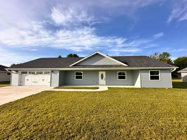 128 Sunset Ave, Essex, IA 51638