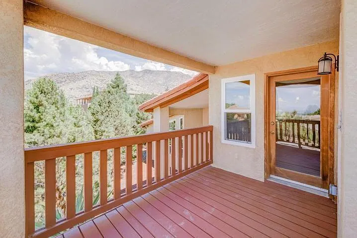 1700 Camino De La Sierra NE — Photo 20