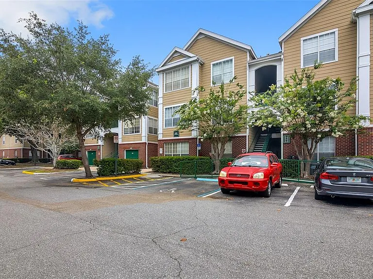 8301 Elm Park Dr #110 — Photo 23