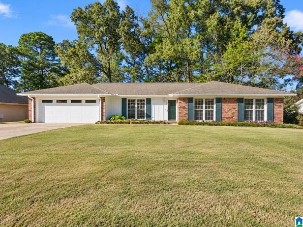 3846 Destin Ln, Northport, AL 35473