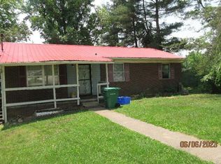3105 Walker Dr, Morristown, TN 37814