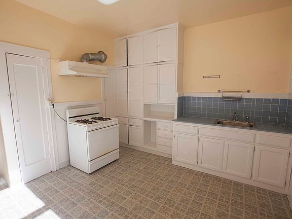 5th image of 231 25th Ave APT 1