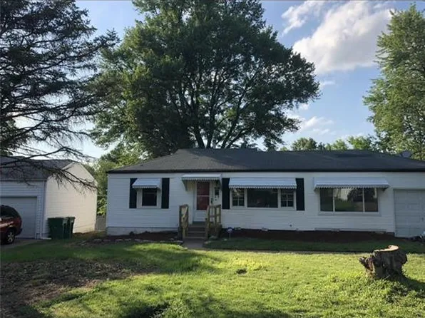 1251 Odessa Dr, Saint Louis, MO 63137