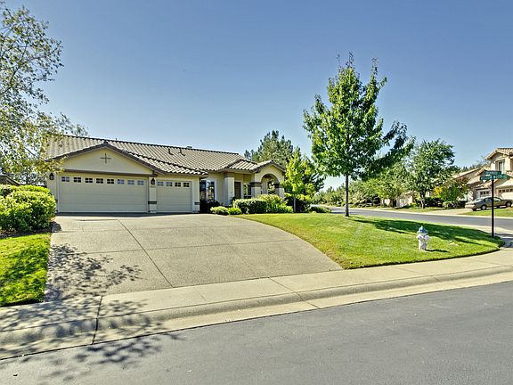 2nd image of 3900 Ironwood Dr