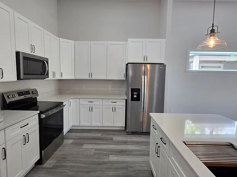 6548 NW 109th Pl — Photo 10