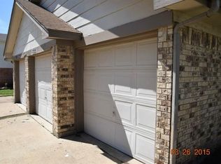 8516 Gatlinburg Dr, Fort Worth, TX 76123