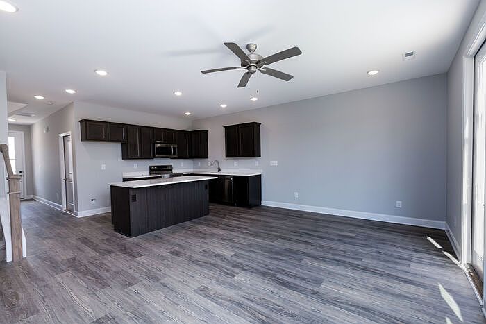 2nd image of 322 Judson Way