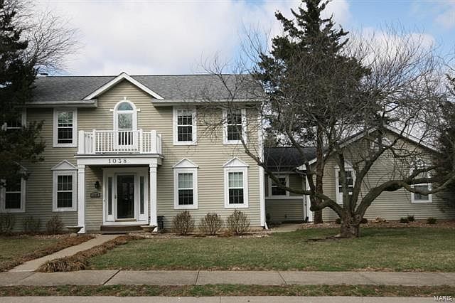 1st image of 1038 Edgewood Dr