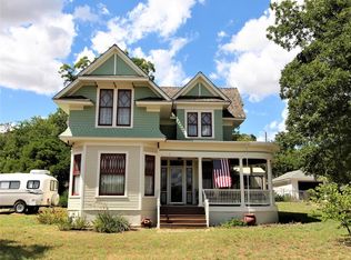 1002 Avenue B, Santa Anna, TX 76878