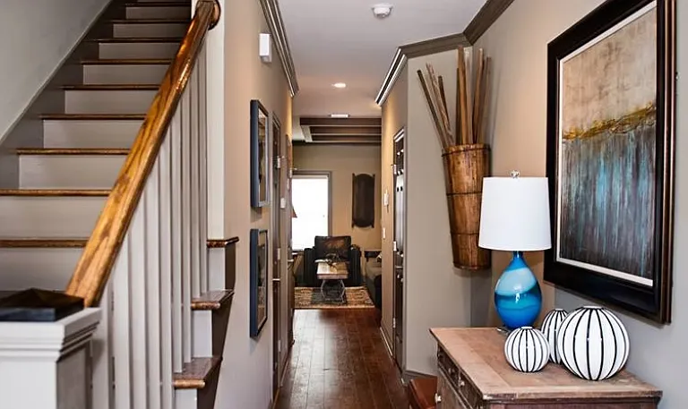 210 W Cranford Ave #C15 — Photo 1