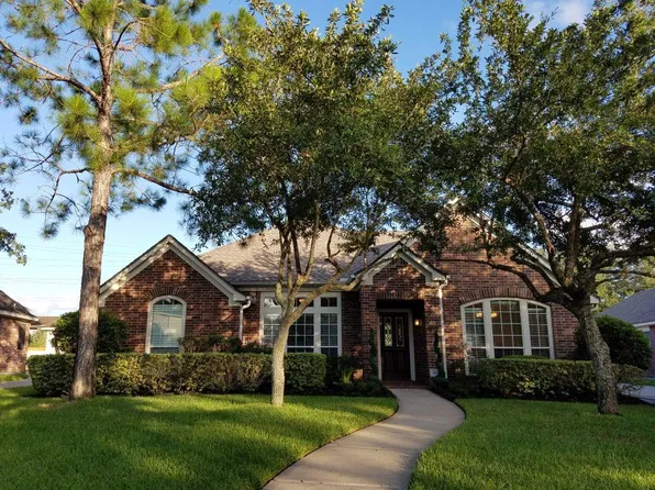 2910 Autumn Creek Dr, Friendswood, TX 77546