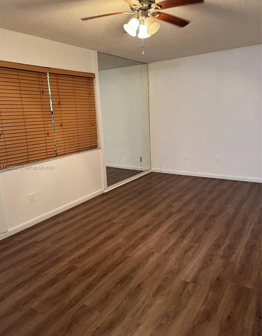 La Placida Section 1 Cond — Photo 3