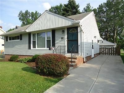 1st image of 2717 Oak Park Ave
