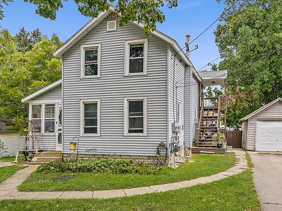 2nd image of 113 Julian St