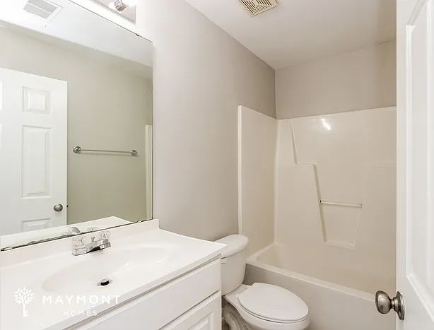 332 Byron Rd — Photo 9