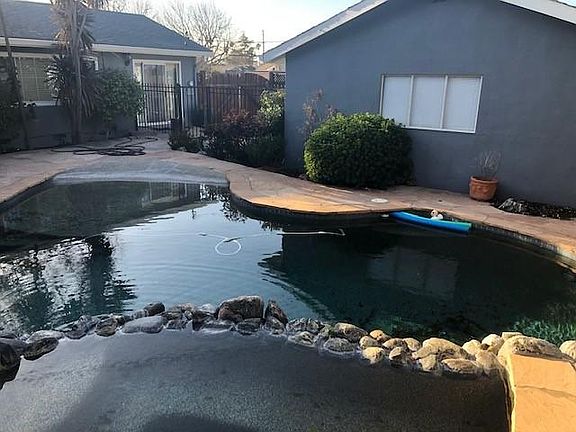 4th image of 1144 Champagne Ln