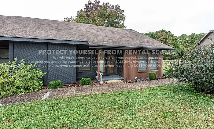 41 Melinda Ln