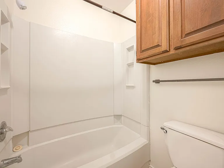 2404 Sycamore Ave #C-1 — Photo 18