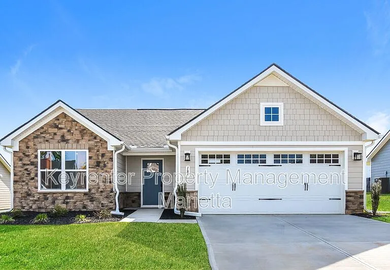 185 Oakleigh Dr — Photo 1