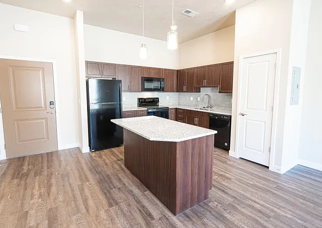 Fully Upgraded Kitchen with Island Fully Upgraded Kitchen with Island