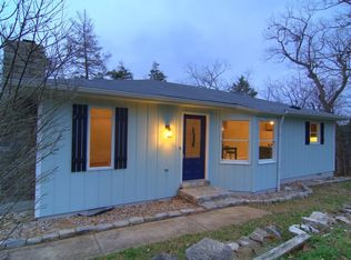 3741 Doe Valley Pkwy E, Brandenburg, KY 40108
