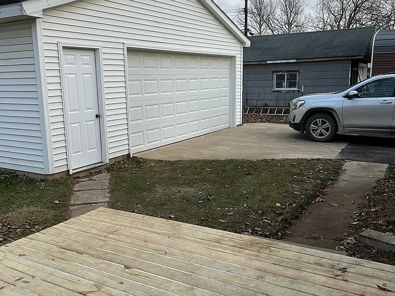 60 Jennings Rd — Photo 23