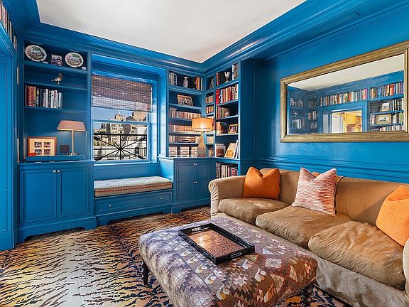 3rd image of 4 E 72nd St APT 8A
