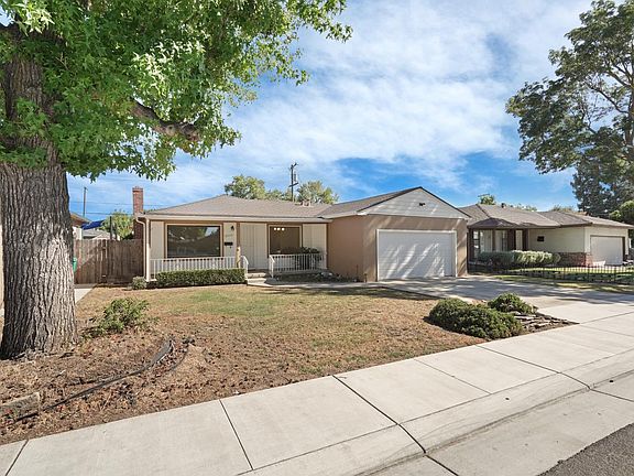 4th image of 2555 W Sonoma Ave