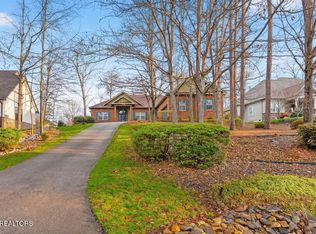 223 Tahlequah Dr, Loudon, TN 37774