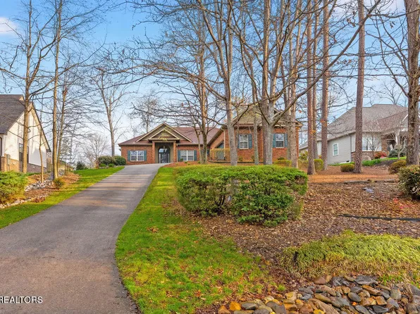 223 Tahlequah Dr, Loudon, TN 37774