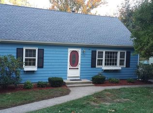190 Mapleshade Ave, East Longmeadow, MA 01028