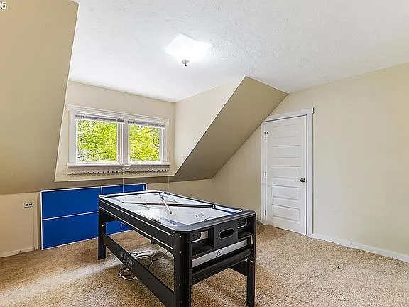3425 S Corbett Ave — Photo 25