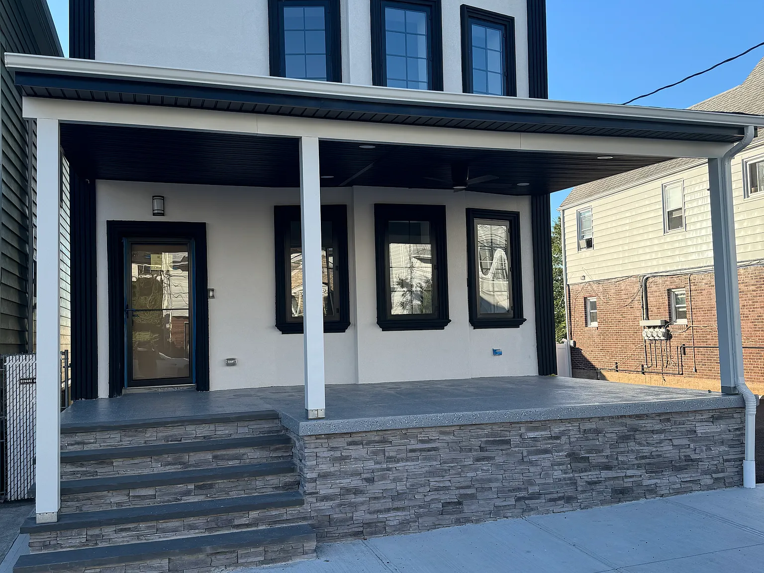 2 bed, $2,600 — Photo 2