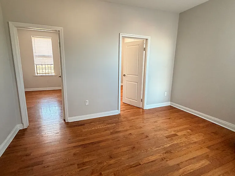 5608-10 Palisade Ave #14 — Photo 3