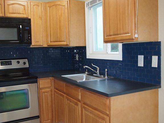 4th image of 12035 Des Moines Memorial Dr S APT 2