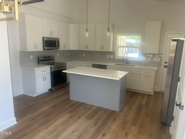 465 New York Ave, Burlington, NC 27215