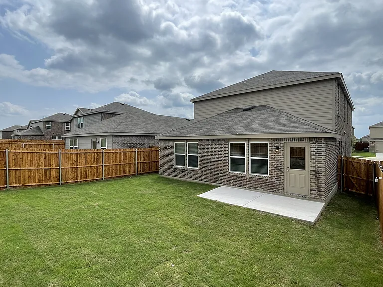 825 Breakwater Dr — Photo 28