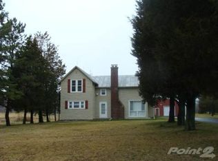 5018 Riverside Rd, Coloma, MI 49038