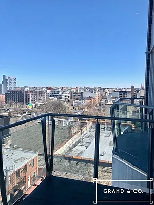 Rented by Grand & Co. | media 42