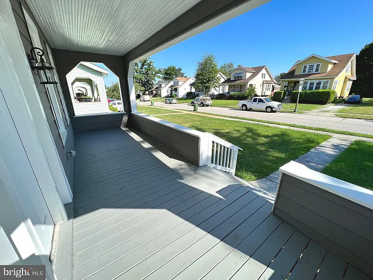 3119 Harview Ave — Photo 3